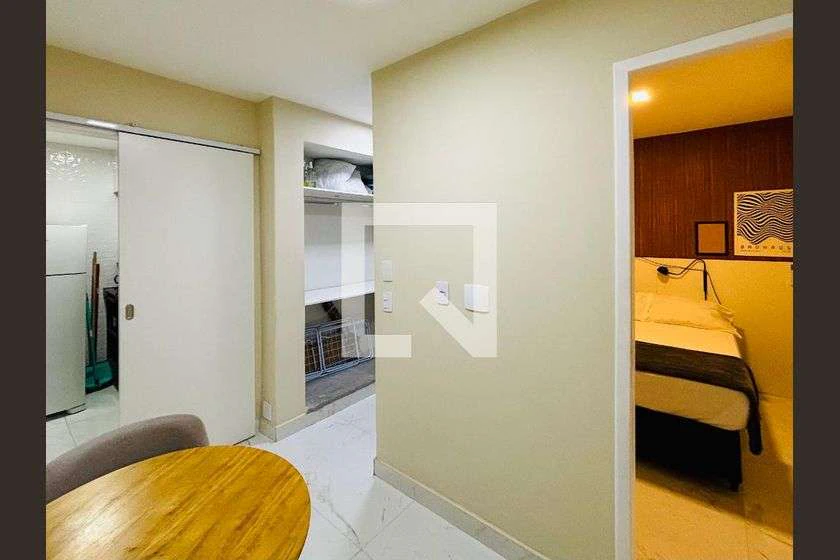 Apartamento mobiliado de 1 quarto com cozinha fechada — photo 15