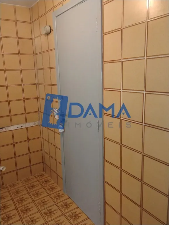 Apartamento com 3 quartos e área de lavanderia — photo 26