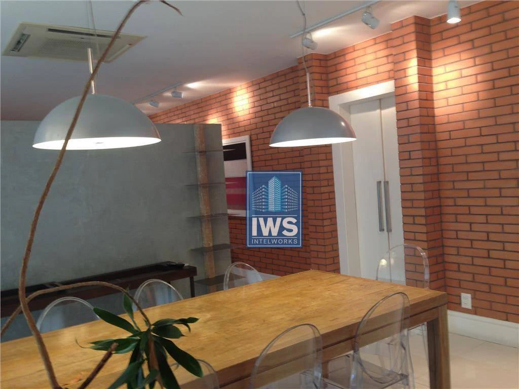 200 m² apartment with 4 bedrooms and 3 parking spots — photo 25