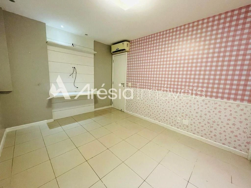 2-bedroom apartment in a building with a pool — photo 16