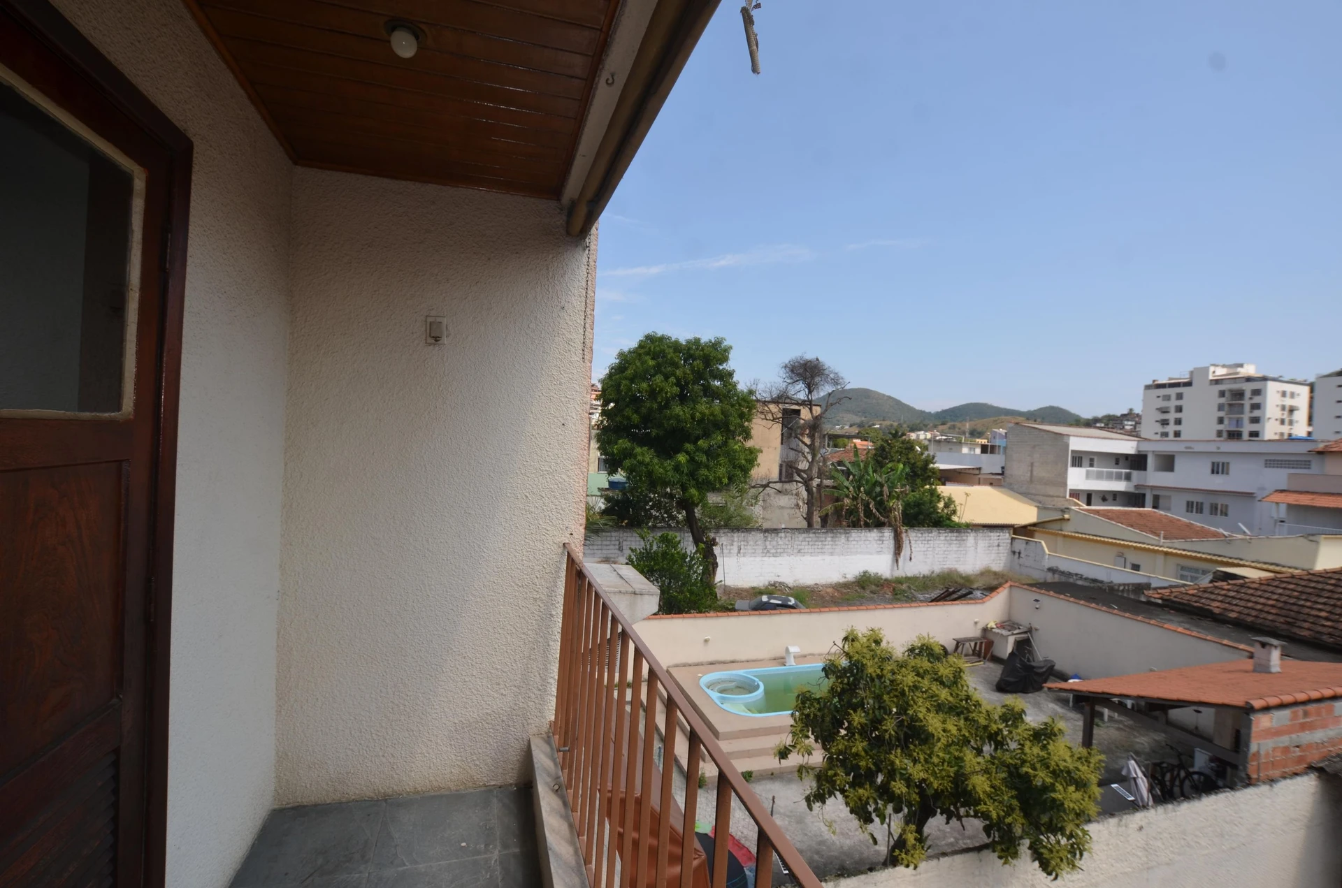 Apartamento com 2 quartos, 2 banheiros e varanda — photo 4