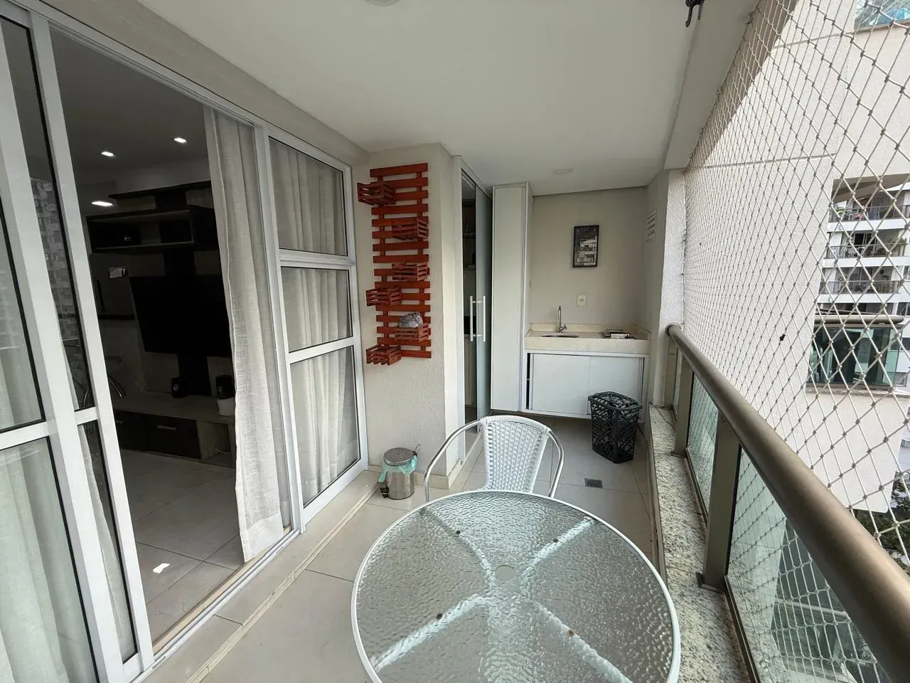 Apartamento mobiliado com 3 quartos e varanda — photo 6