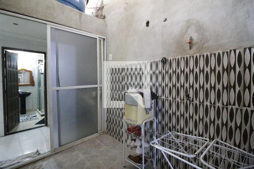 Furnished 2-bedroom house with 90 m² and 1 bathroom — photo 17