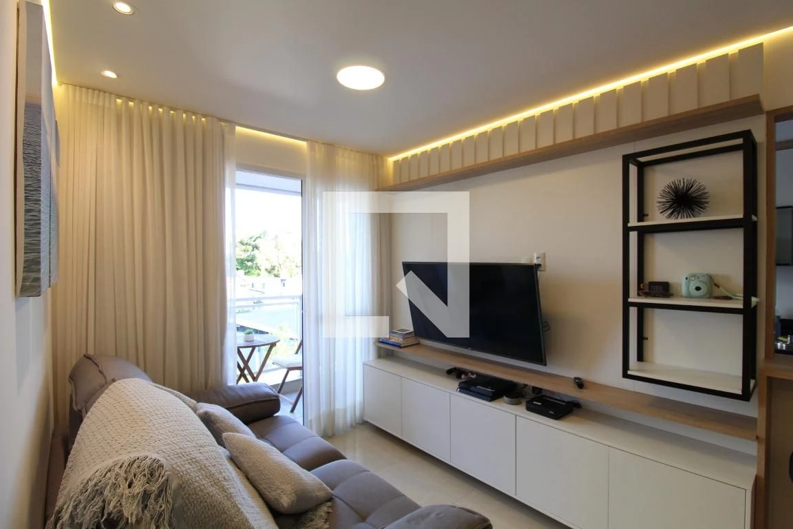 Собственный бассейн и 2 спальни: квартира 64 м² — photo 20