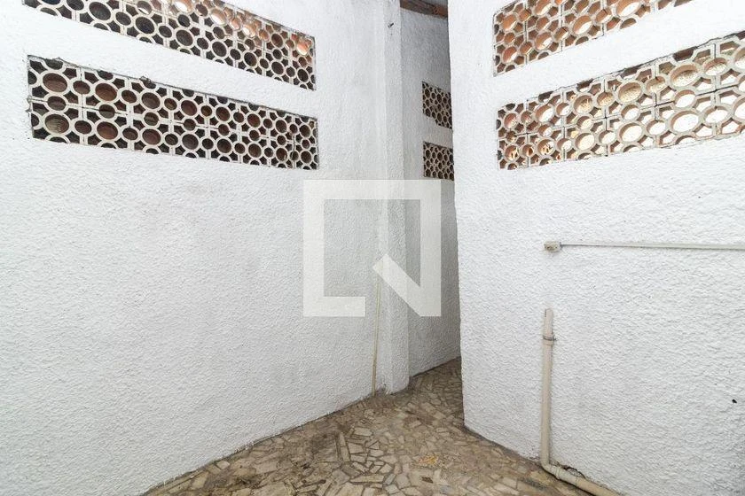 Rental house with a closed kitchen and 2 bedrooms — photo 11