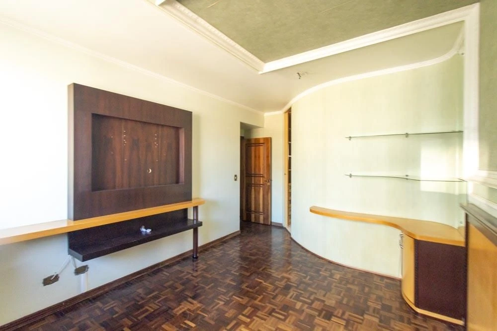 Departamento de 4 dormitorios con bañera en Curitiba — photo 79