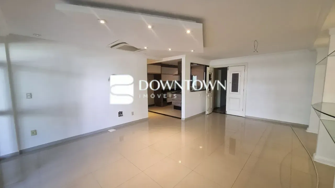 Apartamento com 3 quartos, 2 banheiros e 2 vagas com varanda — photo 4
