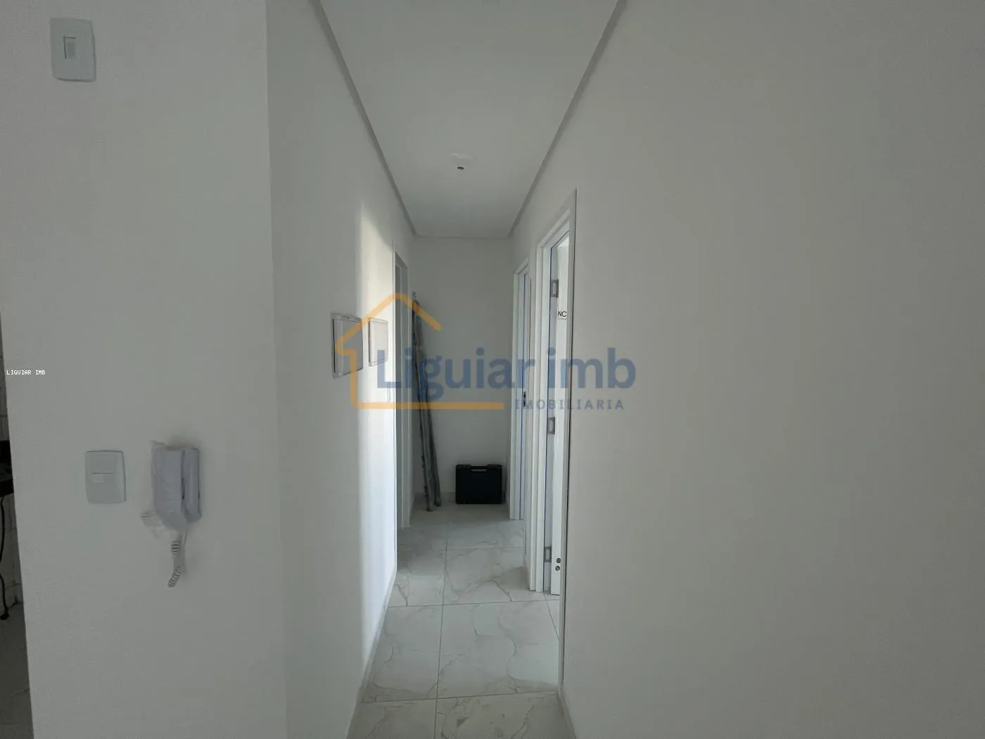 Приватное барбекю и 2 спальни: квартира 53 м²