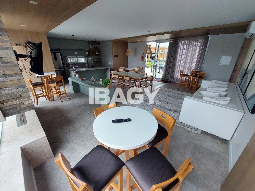 Apartamento amueblado de 2 dormitorios y 2 baños — photo 26