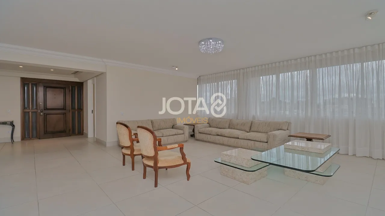 387 m² apartment with 3 bedrooms and a great open kitchen — photo 2