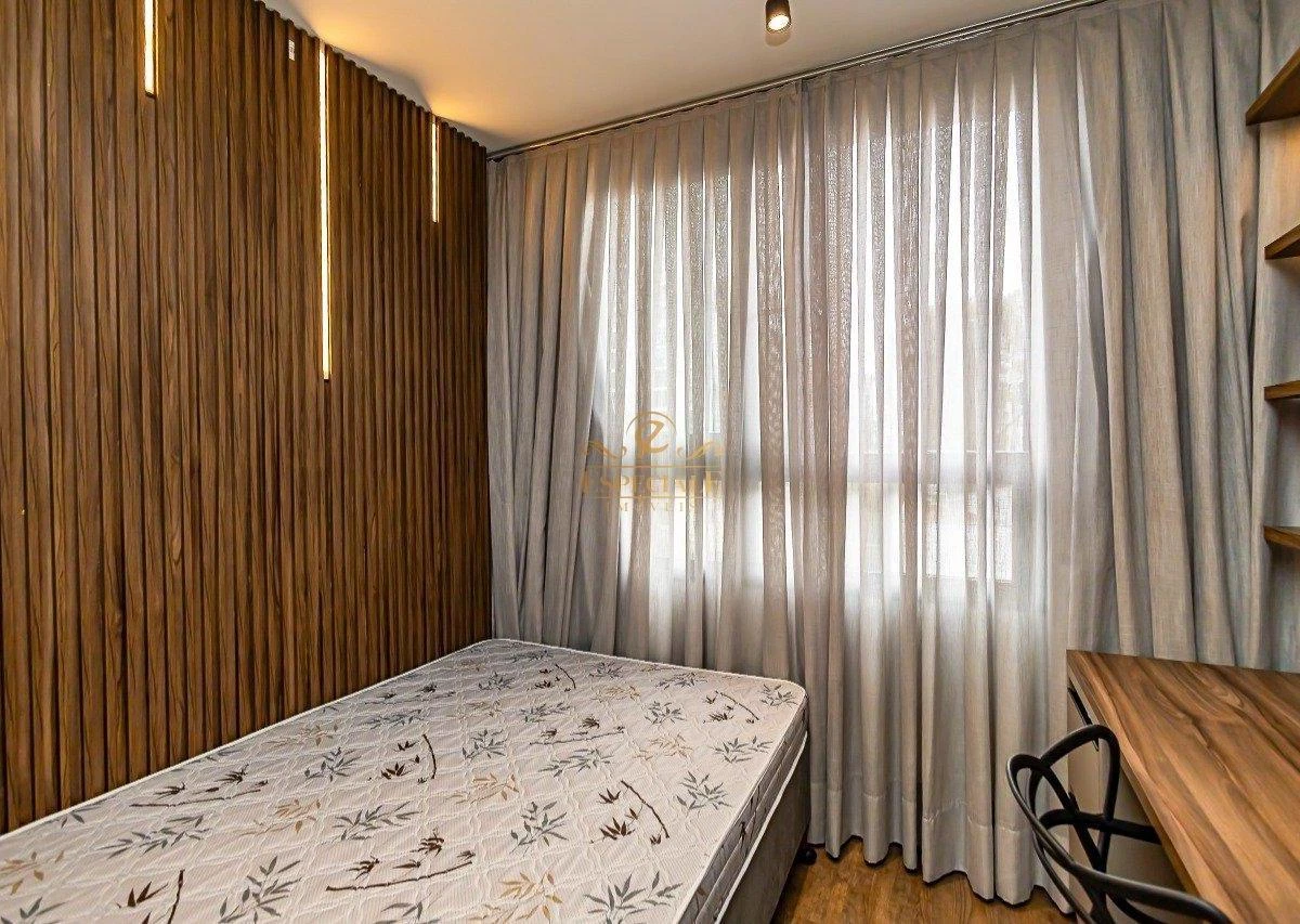 Furnished apartment, 14 m², with floor-to-ceiling windows — photo 12