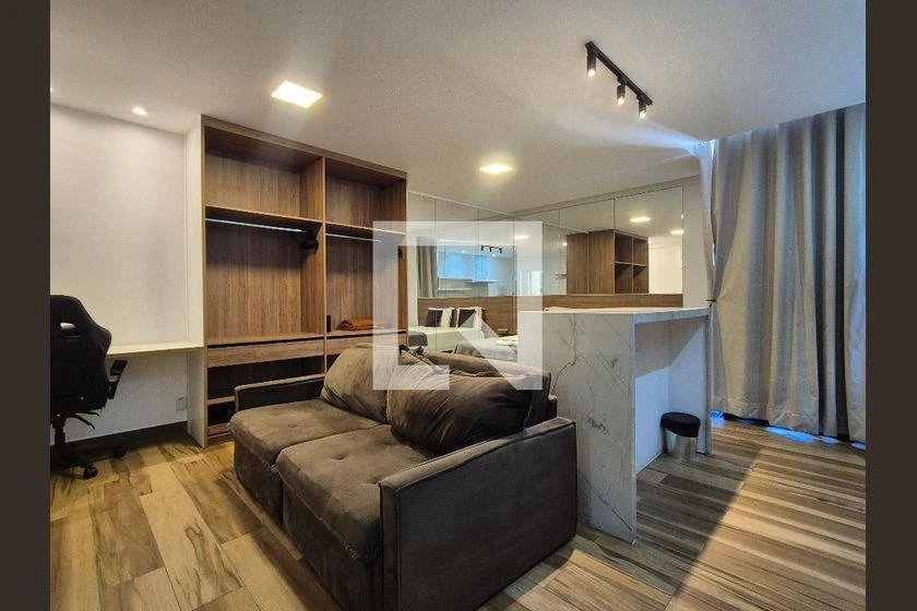 Apartamento de 1 dormitorio con parrilla en la terraza
