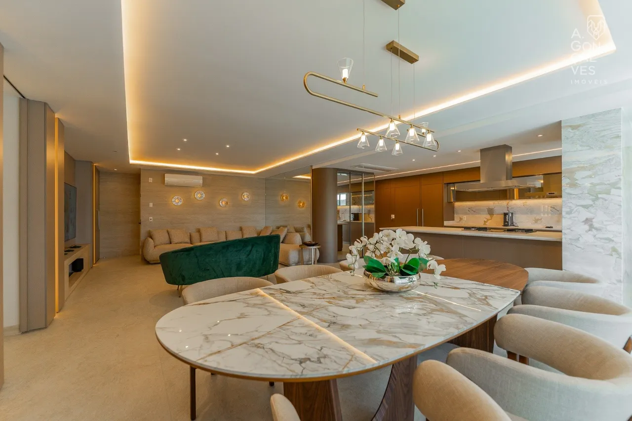 Furnished apartment with 3 bedrooms and 5 bathrooms — photo 6