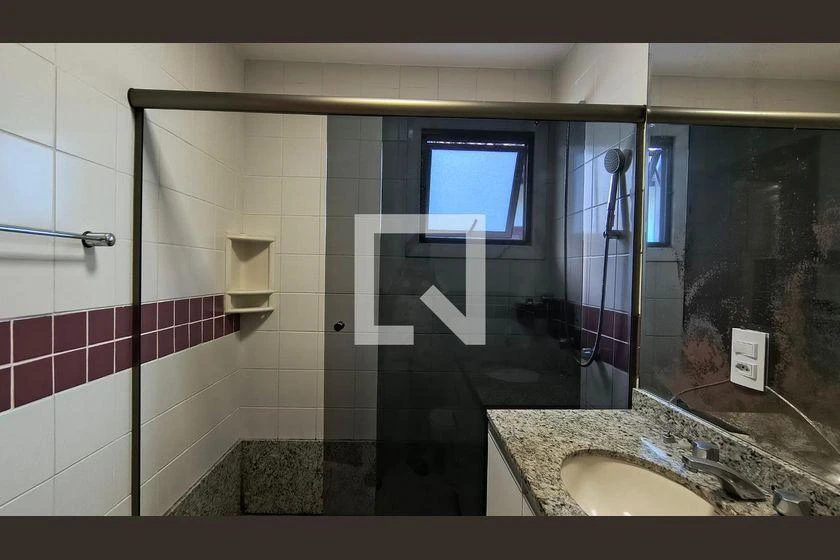 Sobrado em condomínio com 3 suítes e varanda de vidro — photo 43