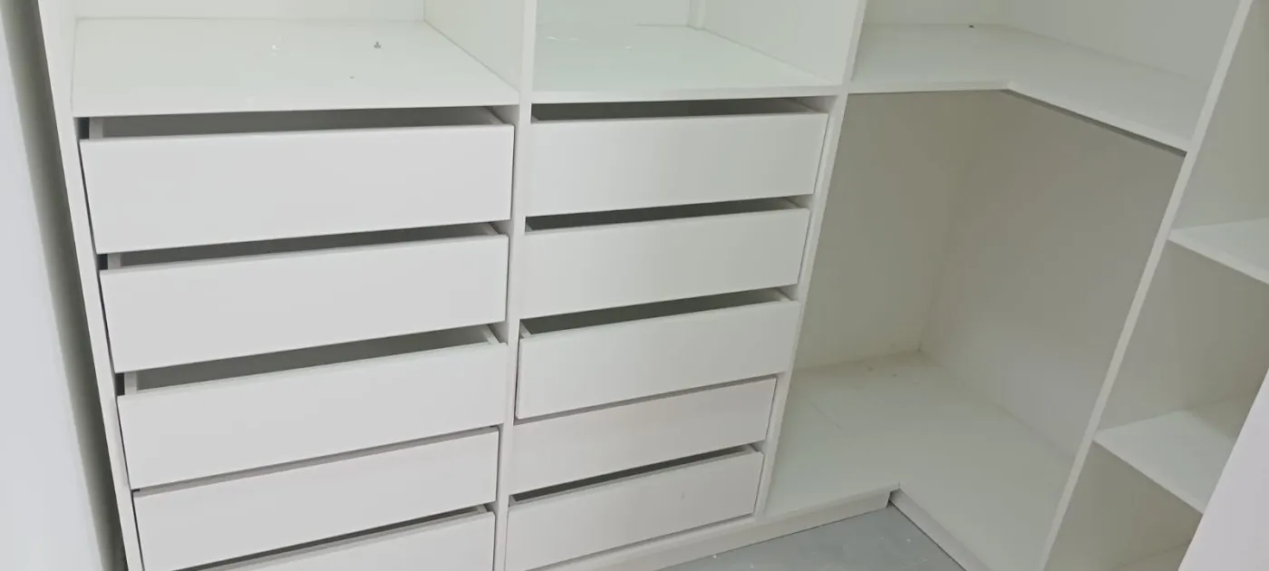 4 quartos e janelas do piso ao teto: casa de 260 m² — photo 5