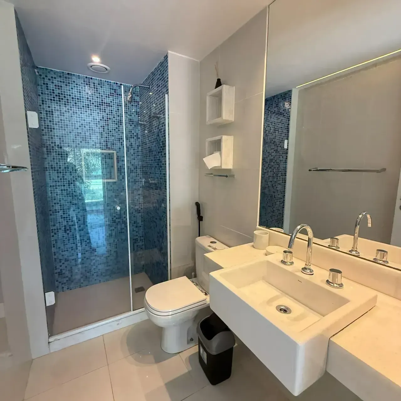 85 m² apartment with 2 bedrooms and 3 bathrooms — photo 13
