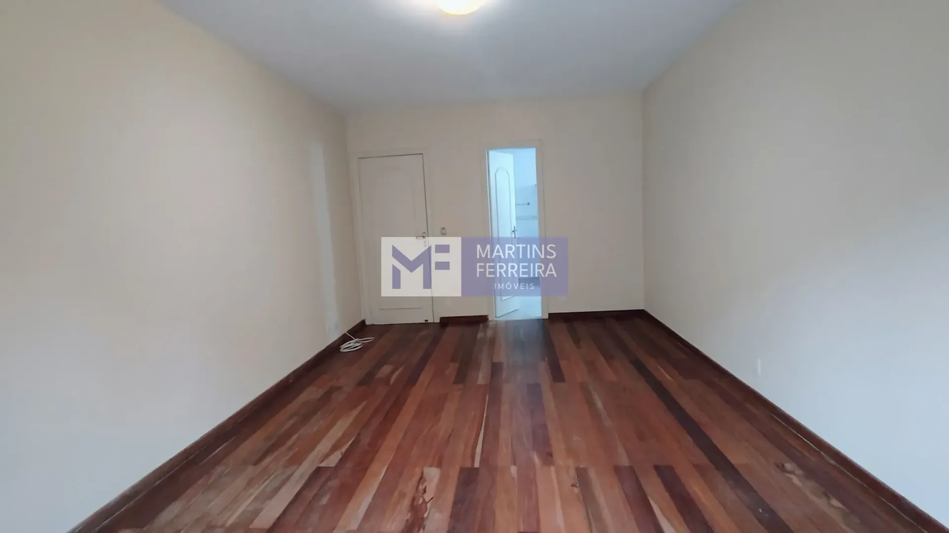 4-bedroom house with a bathtub in Rio de Janeiro — photo 24