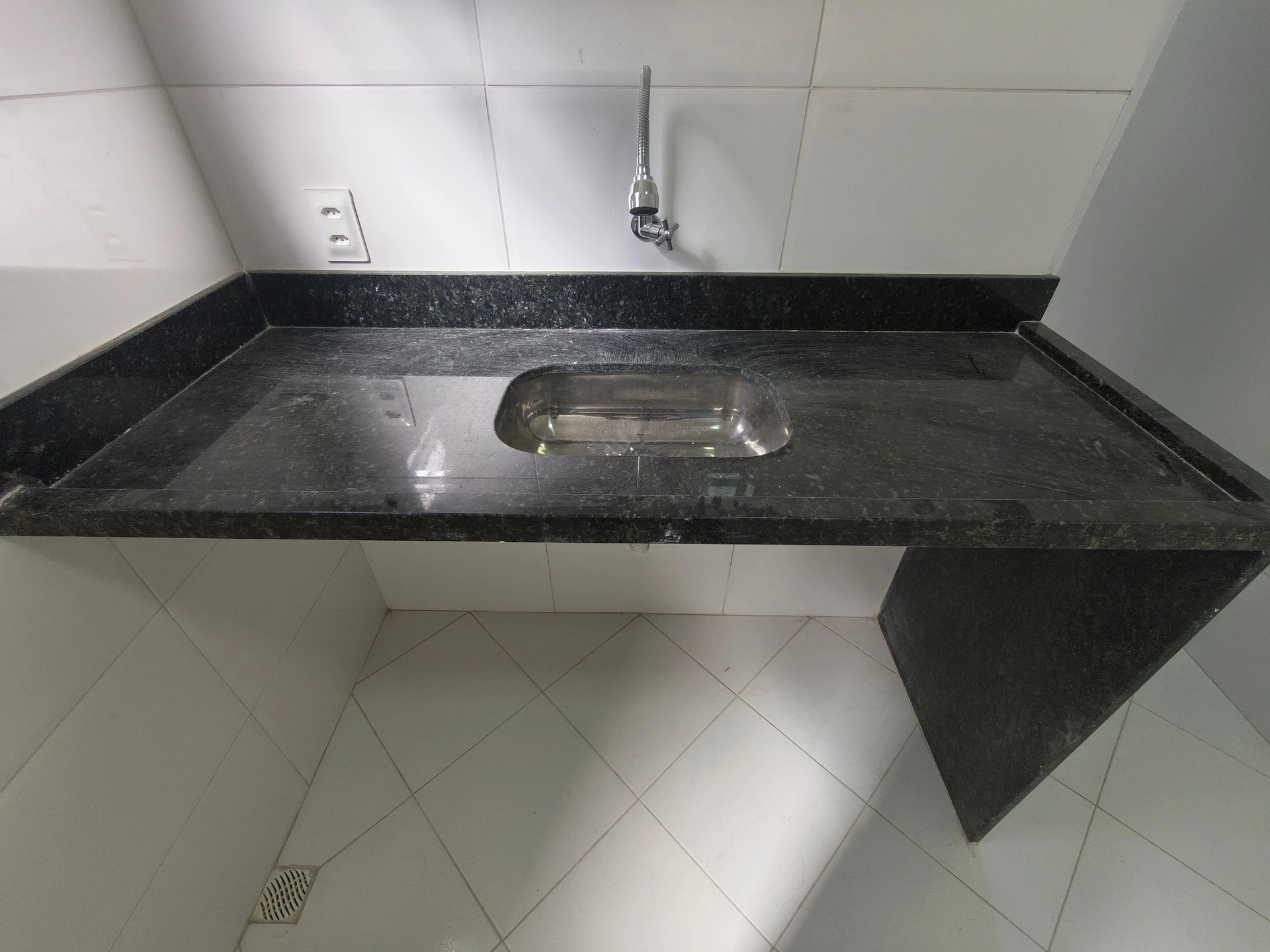 Будинок в оренду з 4 спальнями та 2 ванними при спальнях — photo 53