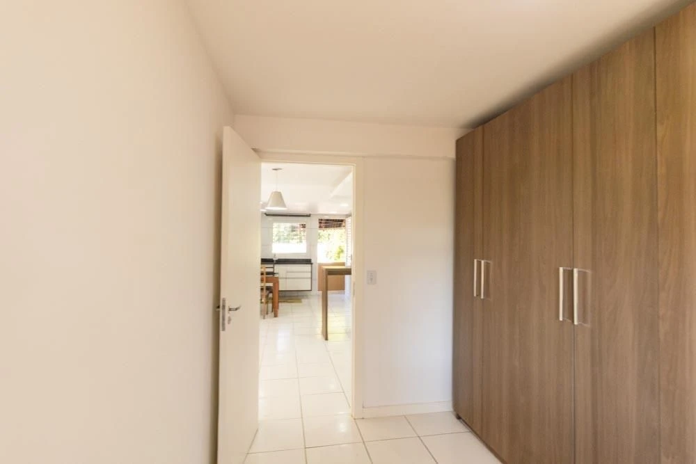 2-bedroom apartment with a grill on the balcony — photo 10