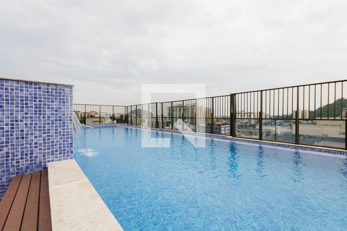 One-bedroom apartment with a mountain view in Rio de Janeiro — photo 19