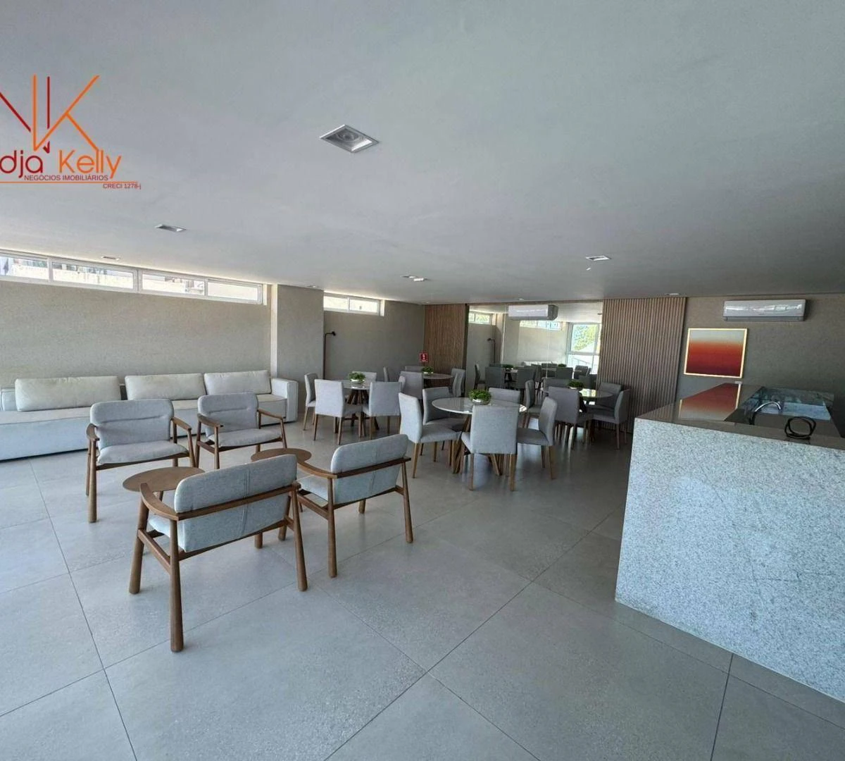 Apartment, 62 m², with a glass-enclosed balcony — photo 28