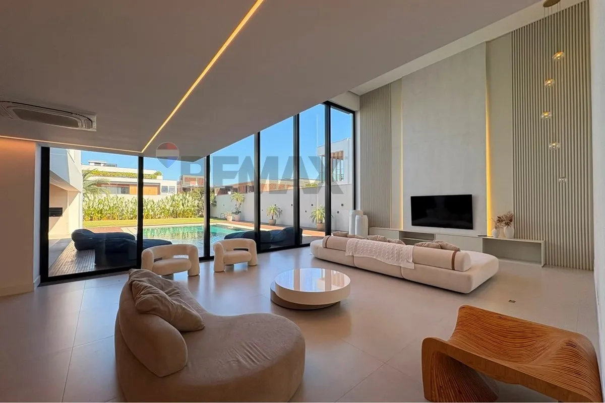 Furnished house with 5 en-suite bedrooms and private BBQ — photo 23