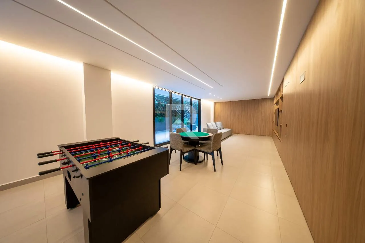 2-bedroom apartment in a building with a sauna — photo 37