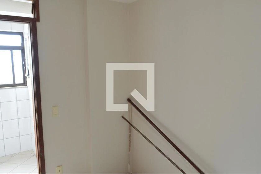 Apartment with 3 bedrooms, balcony and 130 m² — photo 36