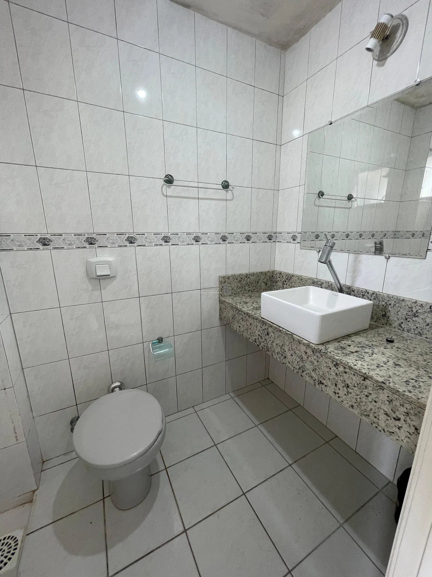 Квартира с 3 спальнями и 1 спальней с ванной, 105 м² — photo 15