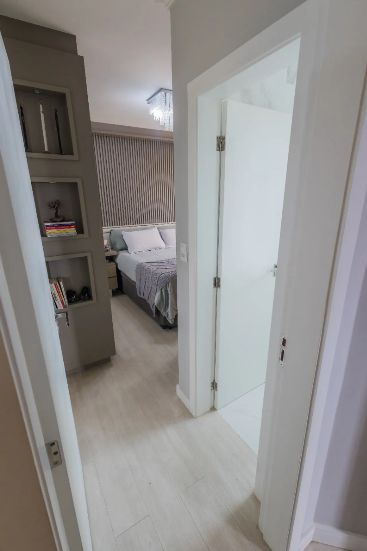 Apartamento mobiliado com 4 quartos e 230 m² — photo 3