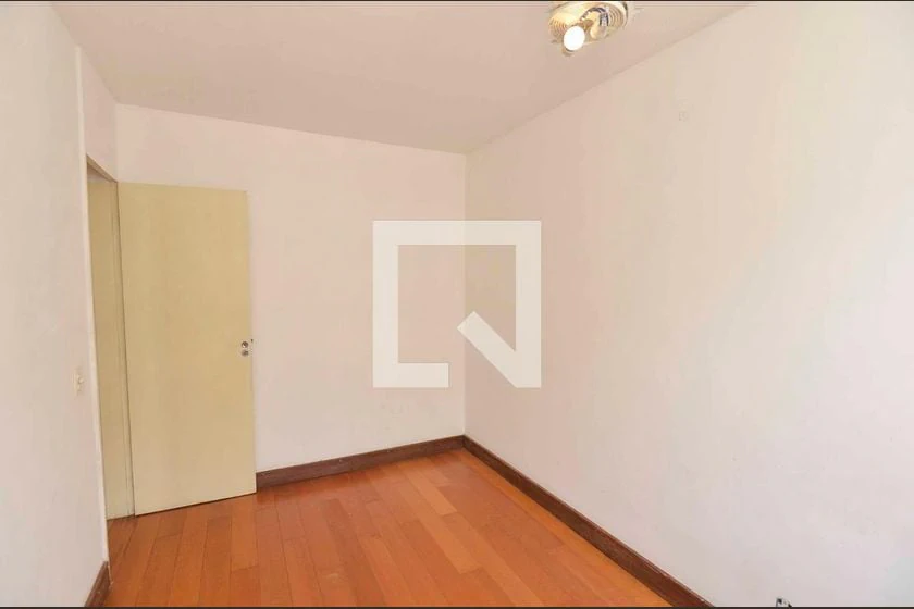 Apartment, 50 m², with wood or laminate floors — photo 25