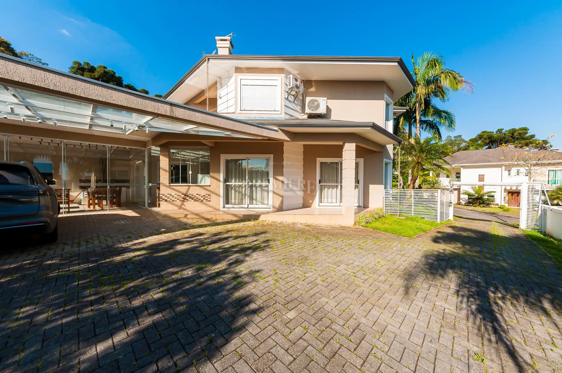 Furnished house with 613 m², 3 en-suite bedrooms — photo 20