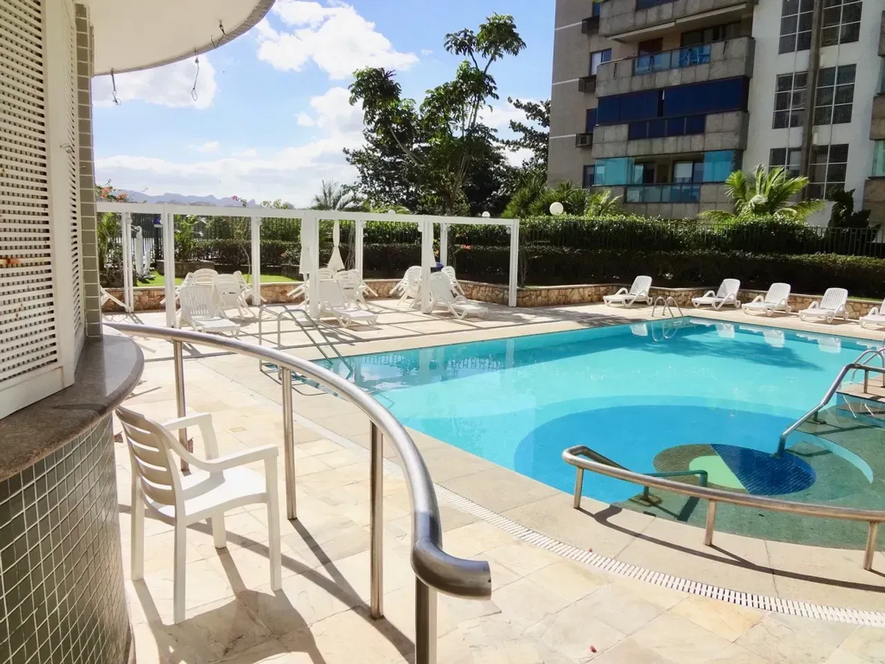 Apartamento mobiliado com 2 quartos e 2 banheiros — photo 27