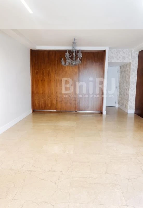 Furnished 190 m² apartment with 4 bedrooms and 4 parking — photo 22