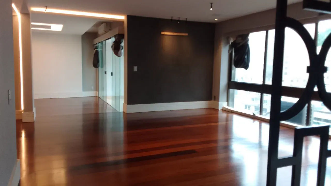 4 quartos e closet: apartamento de 250 m² — photo 13