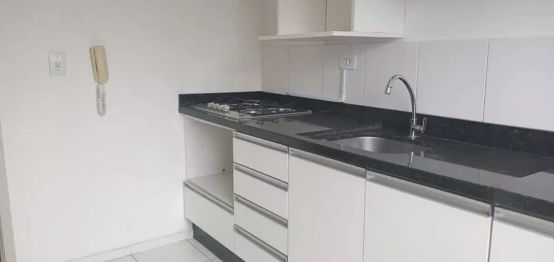 One-bedroom, 46 m² apartment in Curitiba — photo 2