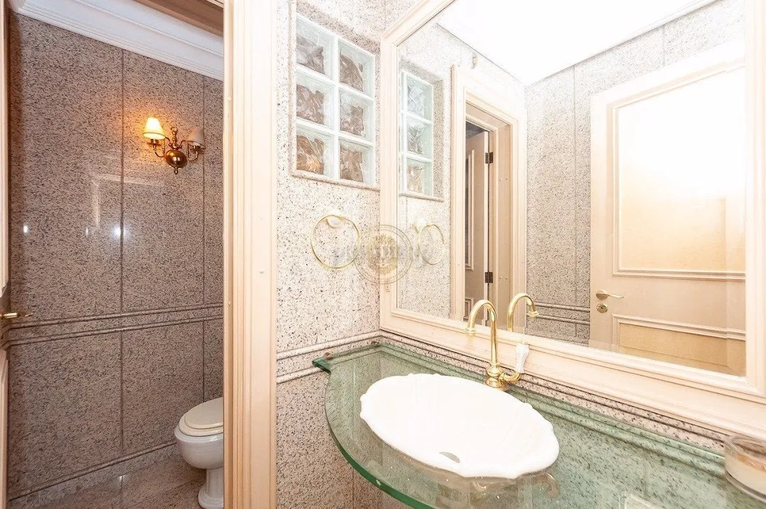 Casa com 4 suítes e jardim privativo, 7 banheiros — photo 50