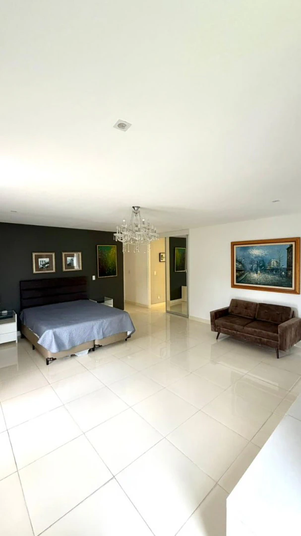 Casa triplex com 6 quartos e piscina, 1 suíte — photo 5