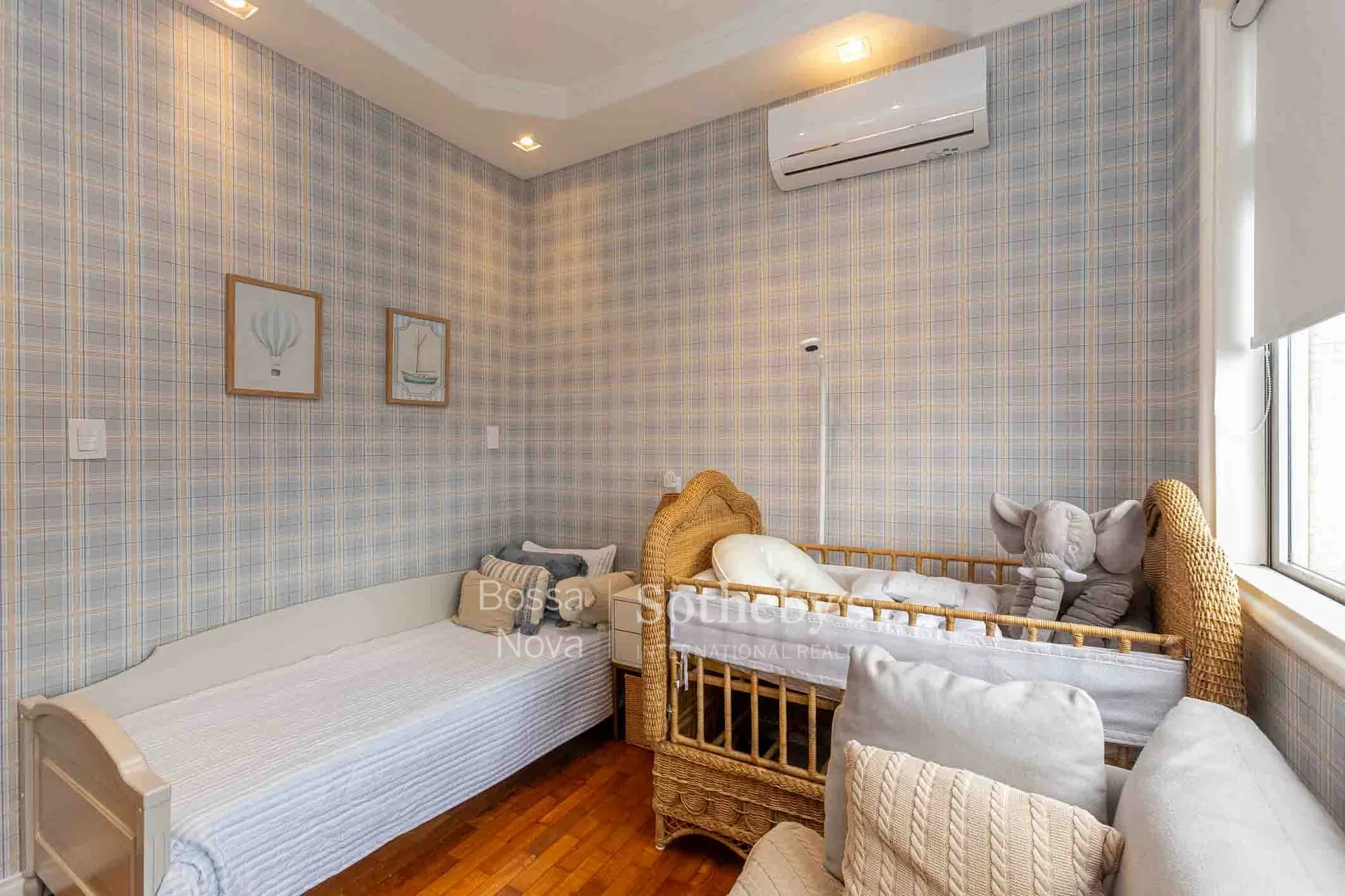Furnished apartment, 155 m², with a dishwasher — photo 11