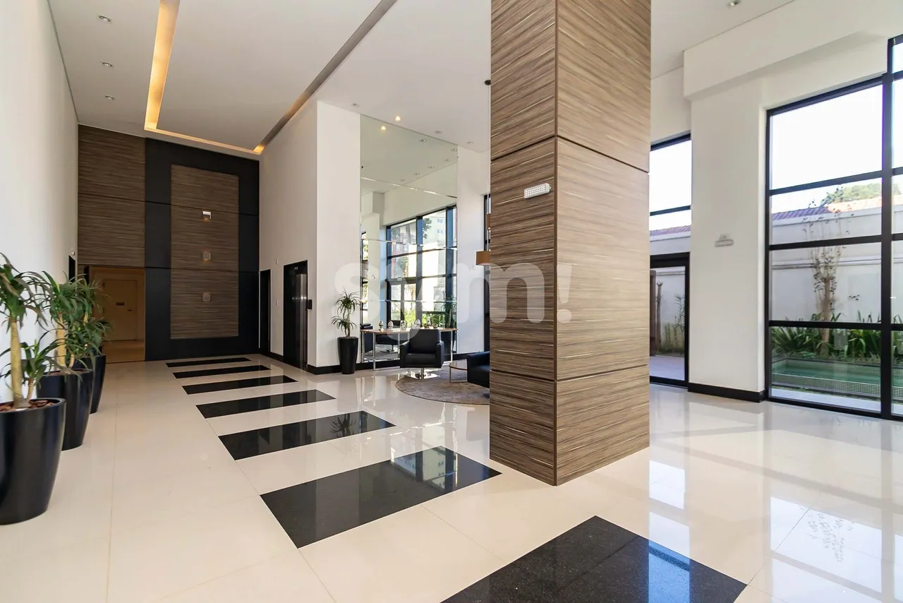 Furnished 1-bedroom apartment with open kitchen — photo 17