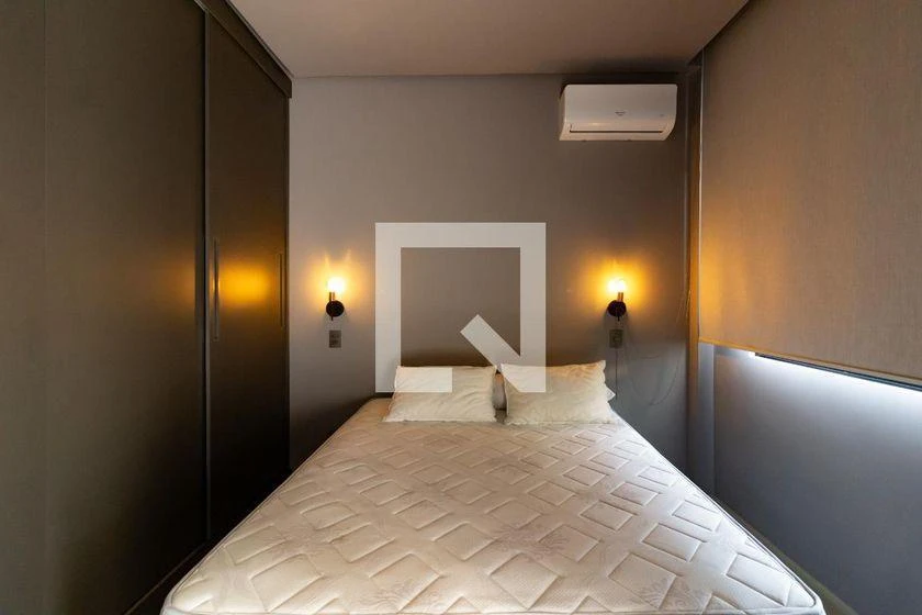Квартира 48 м² з пральною машиною та робочим місцем — photo 3