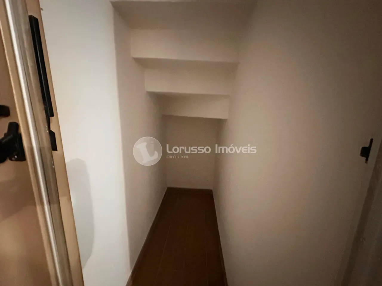 3-bedroom house with a home office — photo 19
