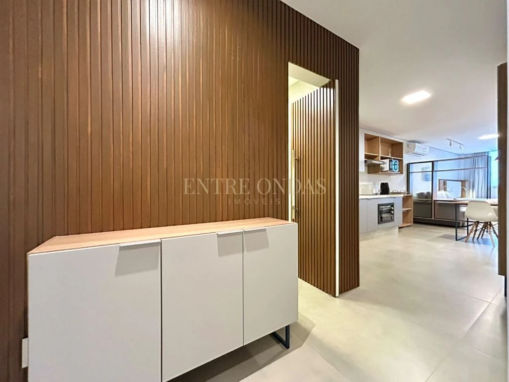 Furnished studio, 34 m², with a home office — photo 9
