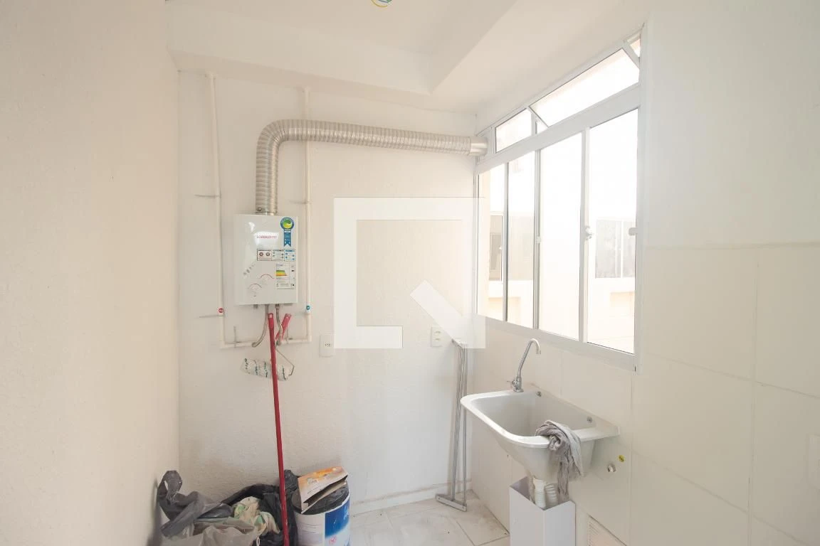 Apartamento com 2 quartos e 1 vaga, pisos de cerâmica — photo 35