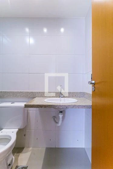 Квартира 68 м² з видом на гори та балконом із грилем — photo 28