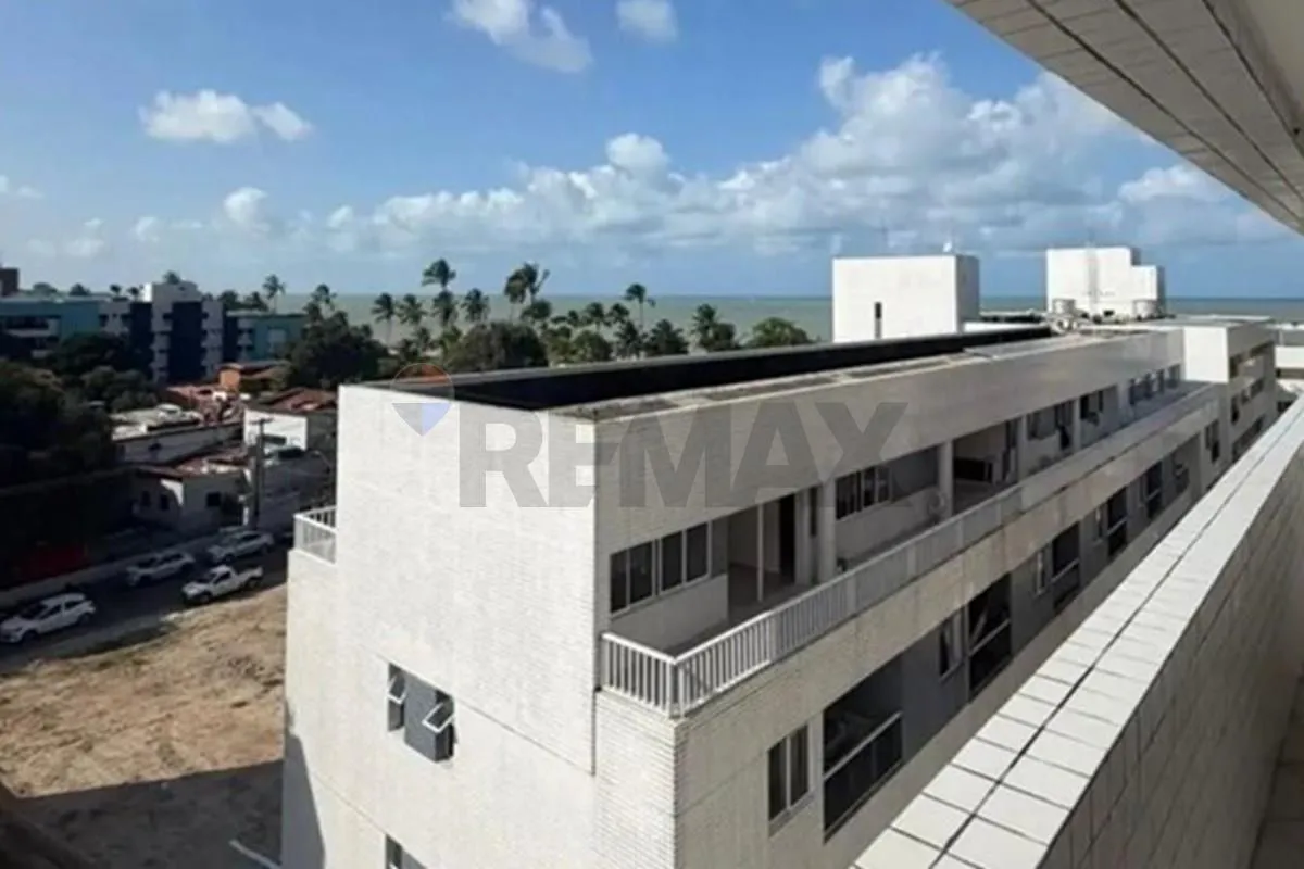 Furnished 3-bedroom apartment with windows on water — photo 14