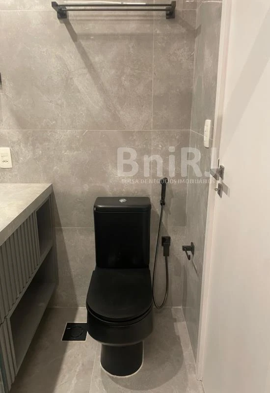 Furnished 190 m² apartment with 4 bedrooms and 4 parking — photo 15