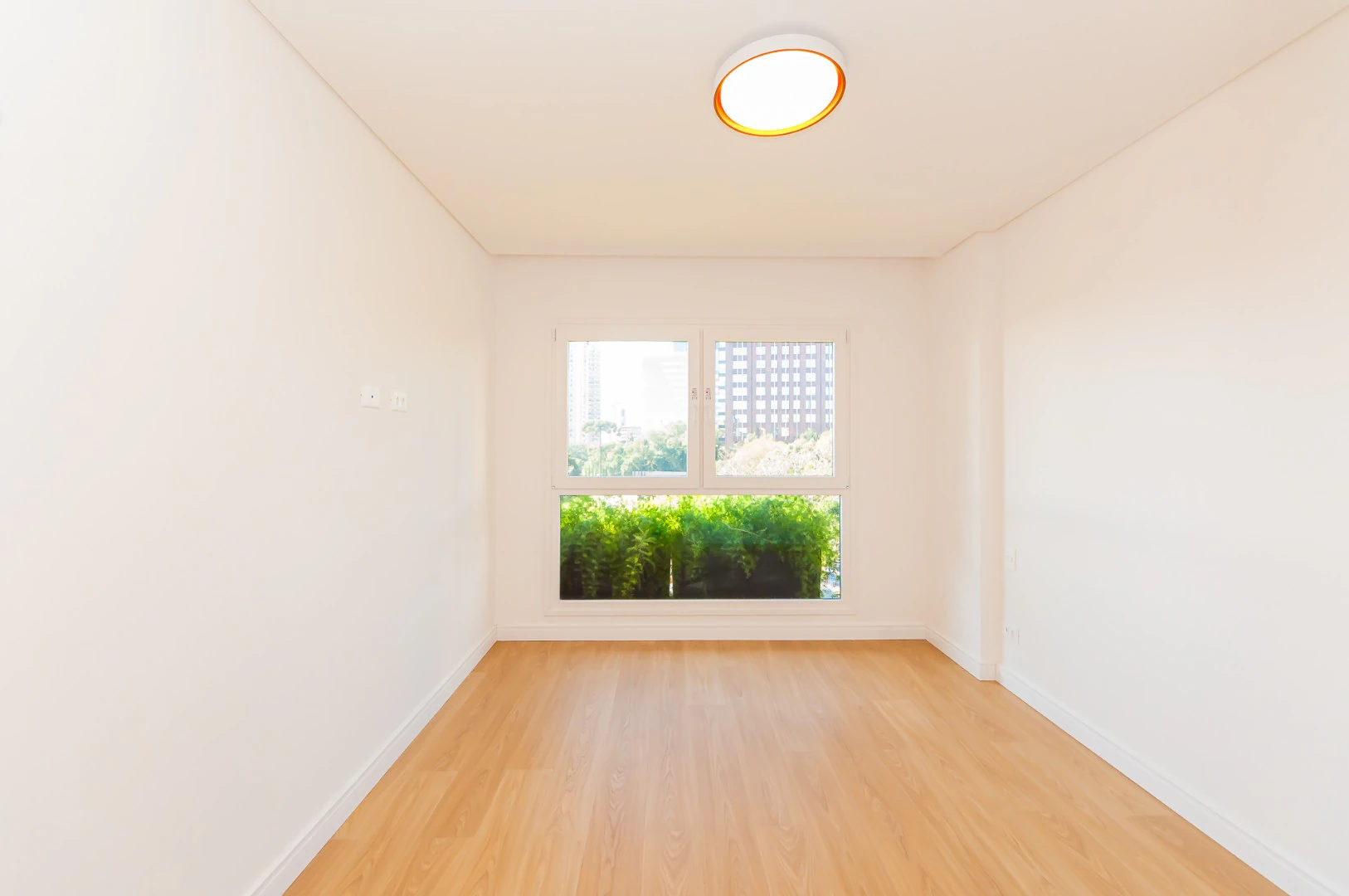 Apartamento com varanda envidraçada, Campo Comprido — photo 16
