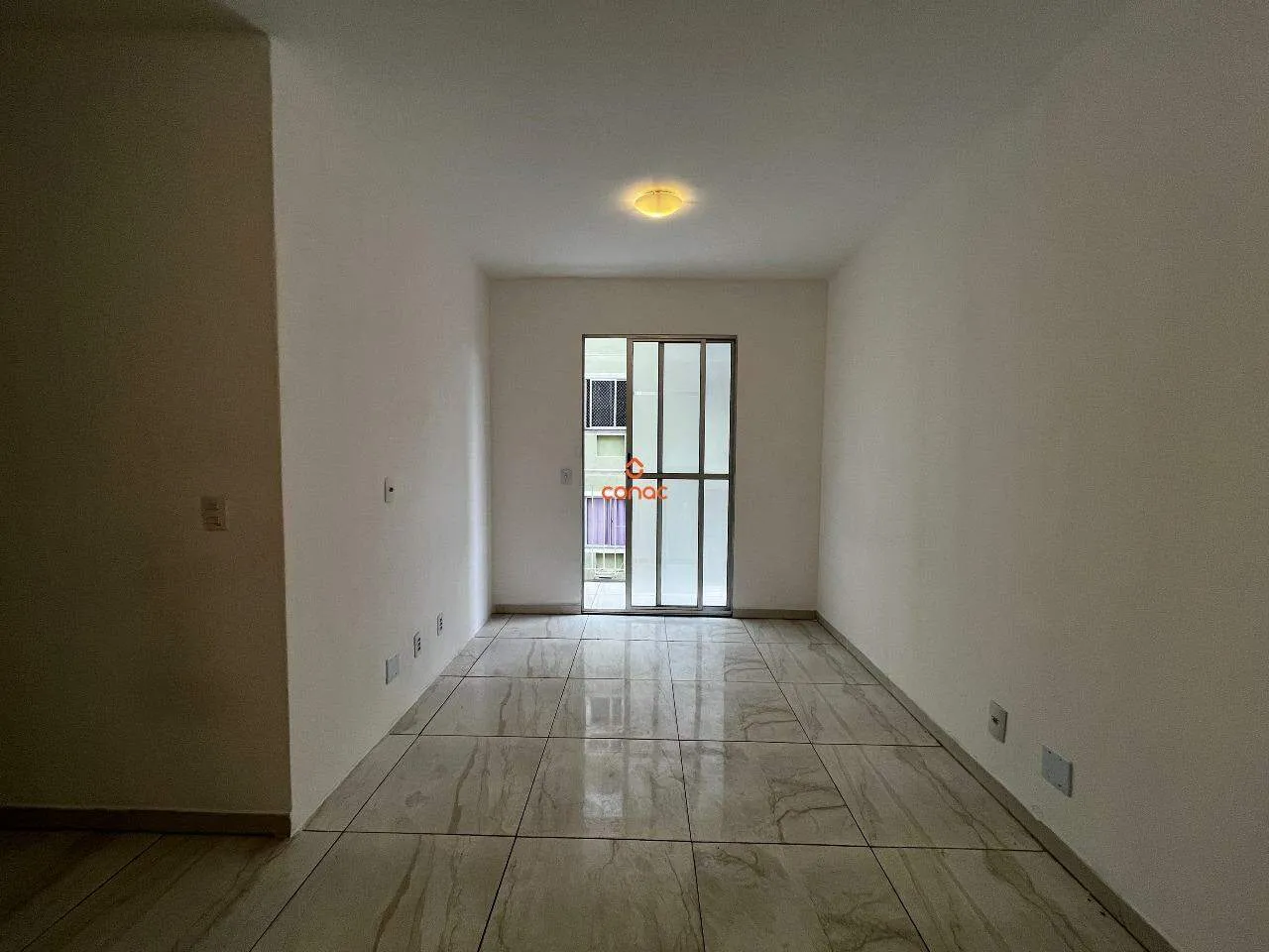 Apartamento de 2 habitaciones con balcón y 1 plaza de garaje — photo 4