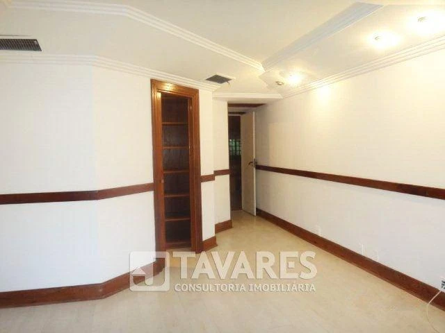 Unfurnished house with 5 bedrooms and a gas stove — photo 25